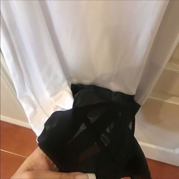 NWT Calvin Klein Swimsuit coverup - Picture 4 of 6